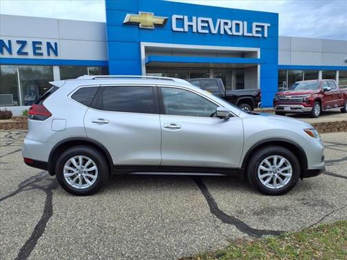2018 Nissan Rogue SV