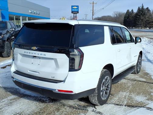 2026 Chevrolet Suburban LT