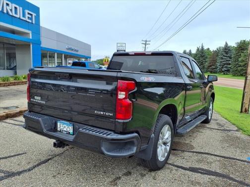 2022 Chevrolet Silverado 1500 Custom