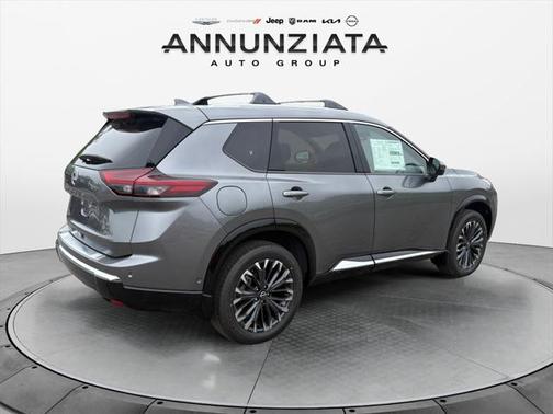 2025 Nissan Rogue Platinum