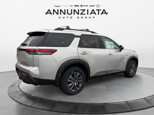 2025 Nissan Pathfinder SV 4WD