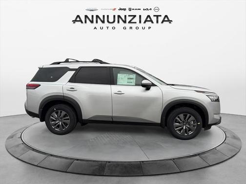 2025 Nissan Pathfinder SV 4WD