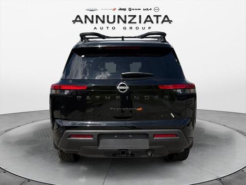2025 Nissan Pathfinder Rock Creek 4WD