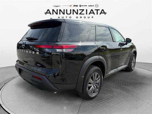 2025 Nissan Pathfinder S 4WD