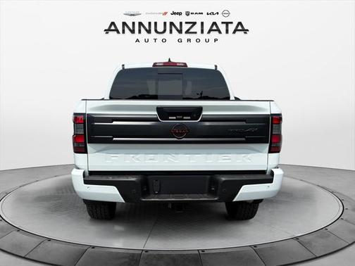 2025 Nissan Frontier PRO-4X
