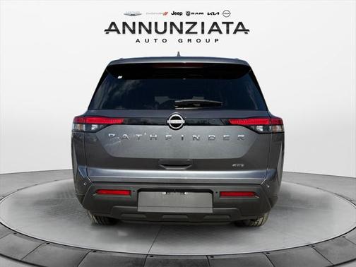 2025 Nissan Pathfinder SV 4WD