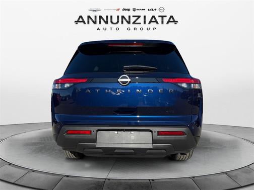 2025 Nissan Pathfinder SV 4WD