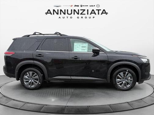 2025 Nissan Pathfinder SV 4WD