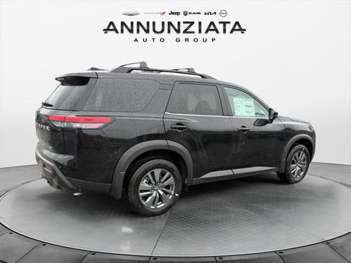 2025 Nissan Pathfinder SV 4WD