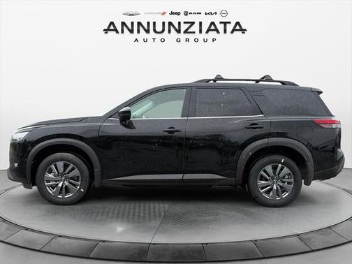 2025 Nissan Pathfinder SV 4WD