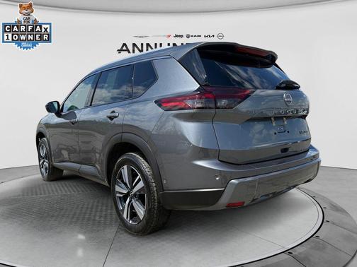 Gun Metallic 2026 Nissan Rogue SL