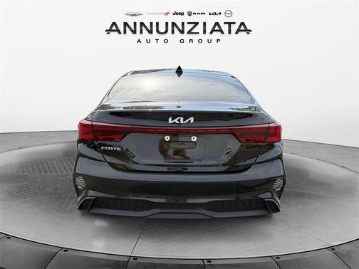 2022 Kia Forte LXS