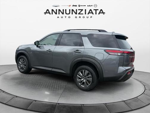 2025 Nissan Pathfinder SV 4WD