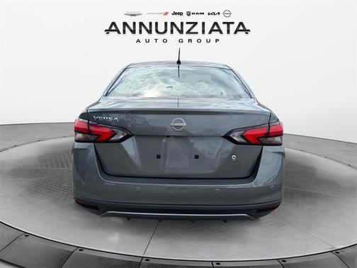 2024 Nissan Versa 1.6 S
