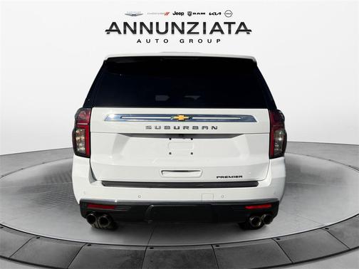 2023 Chevrolet Suburban Premier