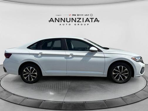 Pure White 2024 Volkswagen Jetta 1.5T S