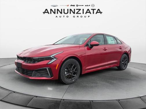 2025 Kia K5 LXS
