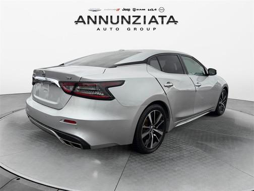 2022 Nissan Maxima SV Xtronic CVT