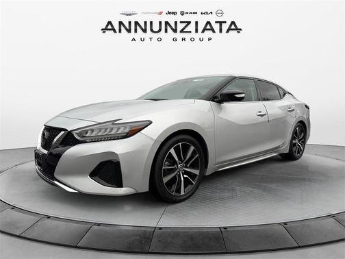 2022 Nissan Maxima SV Xtronic CVT