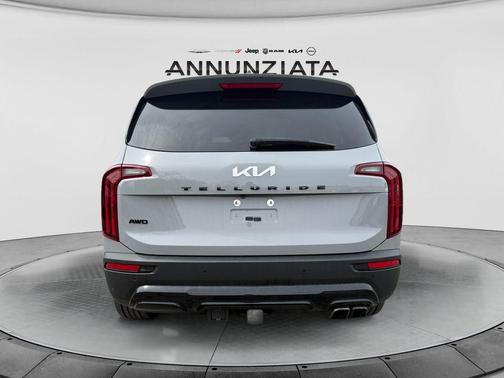 Wolf Gray 2022 Kia Telluride SX