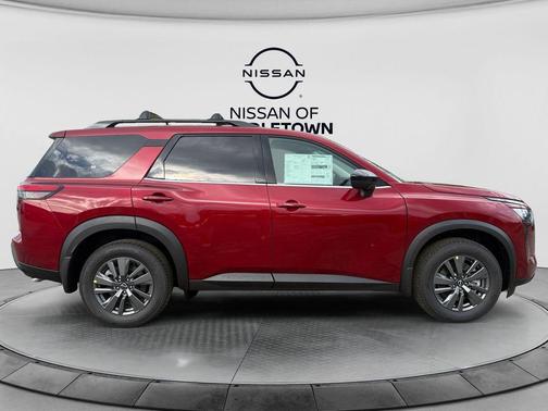 Scarlet Ember Tintcoat 2026 Nissan Pathfinder SV