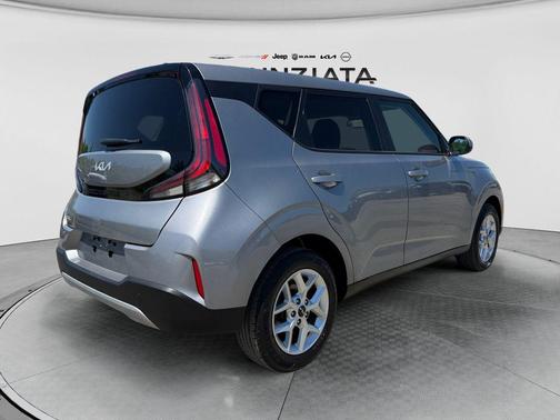 Steel Gray 2025 Kia Soul LX