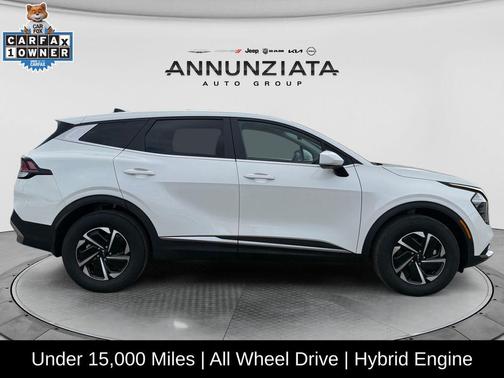 2023 Kia Sportage Hybrid LX