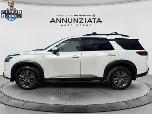 Everest White Pearl Tricoat 2025 Nissan Pathfinder SV 4WD
