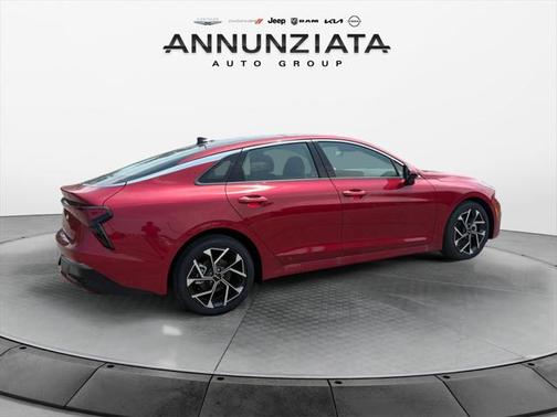 2025 Kia K5 EX