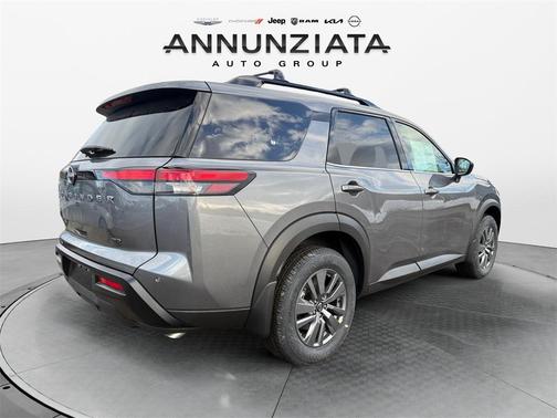 2026 Nissan Pathfinder SV