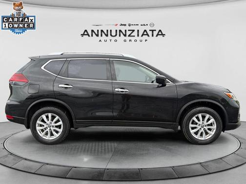 Magnetic Black Pearl 2020 Nissan Rogue SV