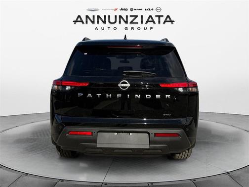 2025 Nissan Pathfinder SV 4WD