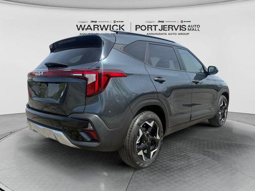 Gravity Gray 2025 Kia Seltos S