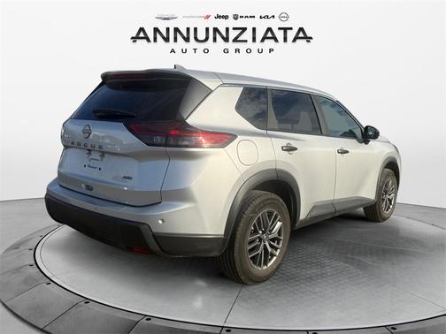 2024 Nissan Rogue S