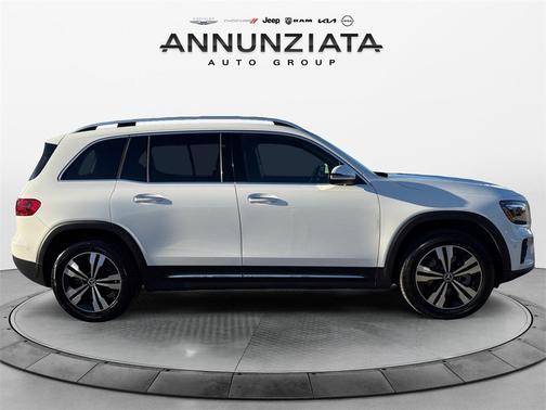 2024 Mercedes-Benz GLB 250 4MATIC