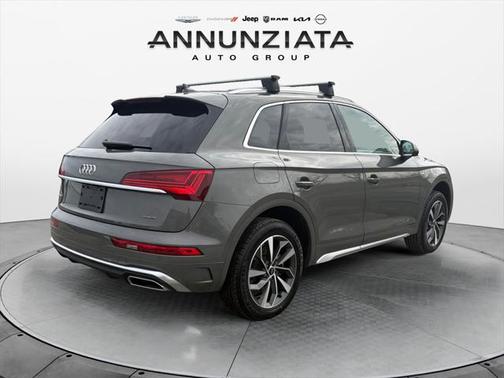 2024 Audi Q5 45 S line Premium Plus