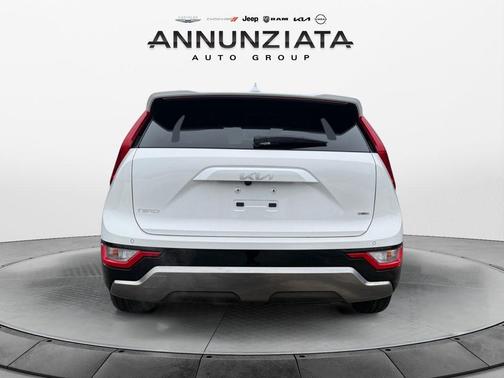 2025 Kia Niro Touring