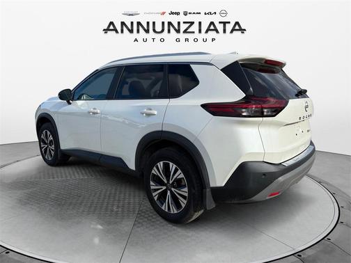 2022 Nissan Rogue SV