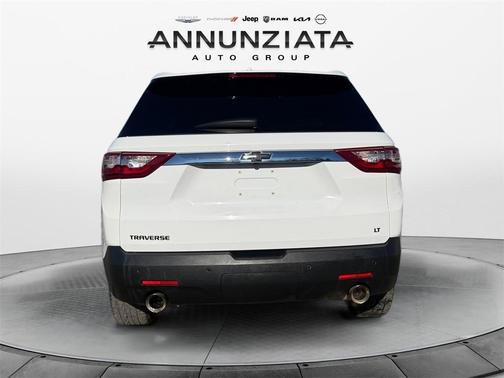 2018 Chevrolet Traverse LT Cloth