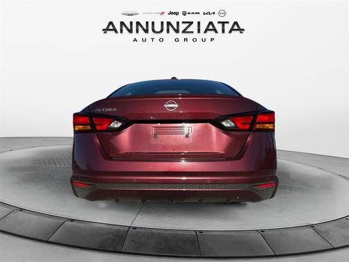 2025 Nissan Altima 2.5 SV