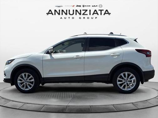2020 Nissan Rogue Sport SV