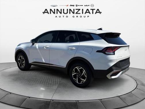 2023 Kia Sportage LX