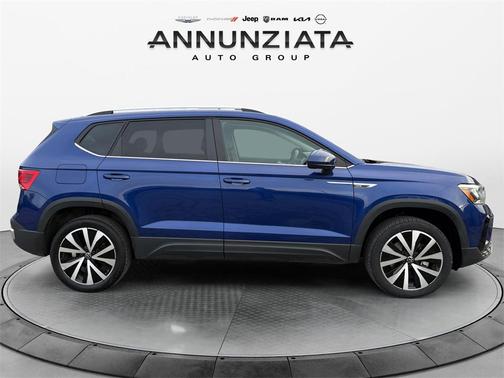 2024 Volkswagen Taos 1.5T SE