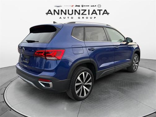 2024 Volkswagen Taos 1.5T SE