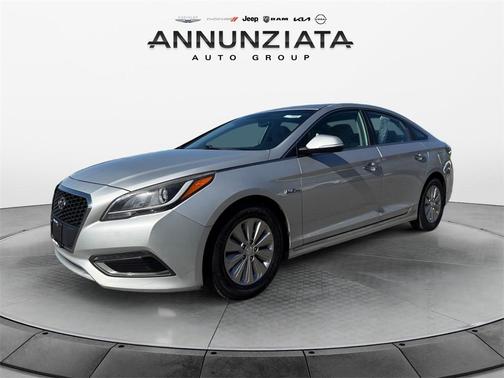 2016 Hyundai SONATA Hybrid SE