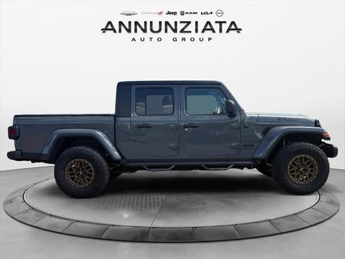 2021 Jeep Gladiator Willys 4x4