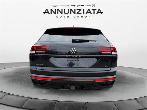 2023 Volkswagen Atlas Cross Sport 3.6L V6 SEL R-Line