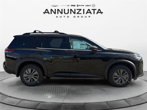 2025 Nissan Pathfinder SV 4WD