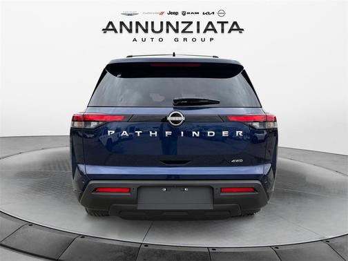 2025 Nissan Pathfinder SV 4WD