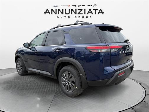 2025 Nissan Pathfinder SV 4WD
